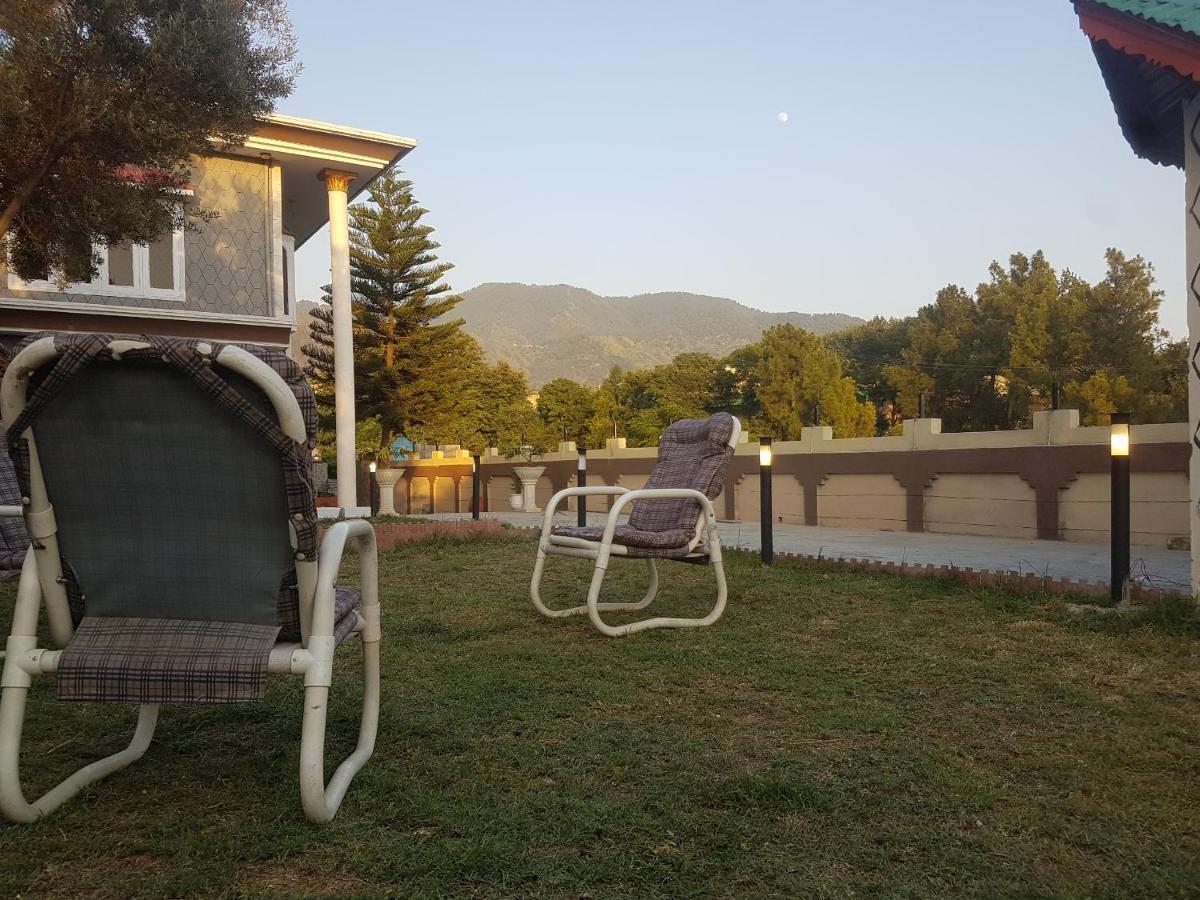 Republika Central Mansehra Экстерьер фото