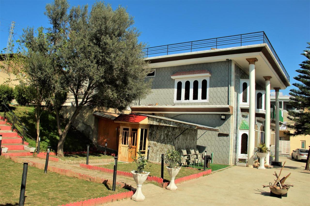 Republika Central Mansehra Экстерьер фото