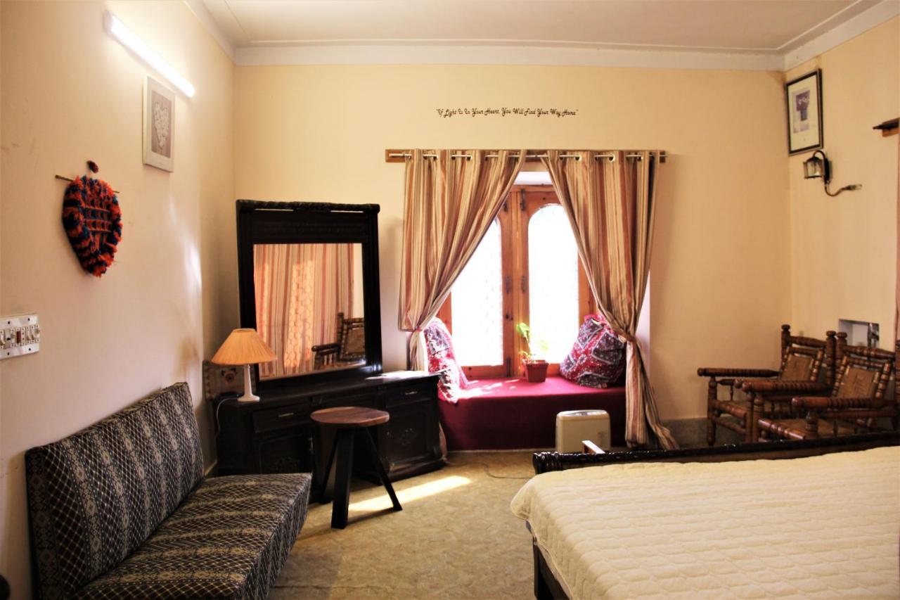 Republika Central Mansehra Экстерьер фото