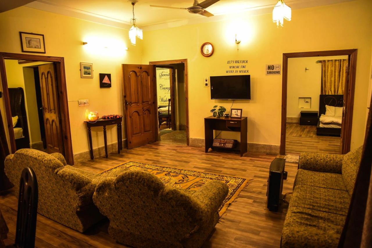 Republika Central Mansehra Экстерьер фото