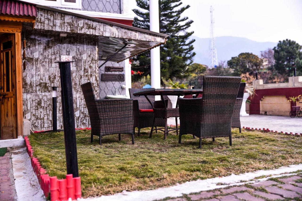 Republika Central Mansehra Экстерьер фото